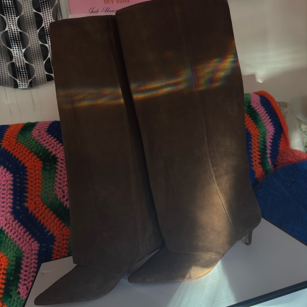 Steve Madden Women's Luca Knee High Chesnut Suede Boot Size 8.5 NIB